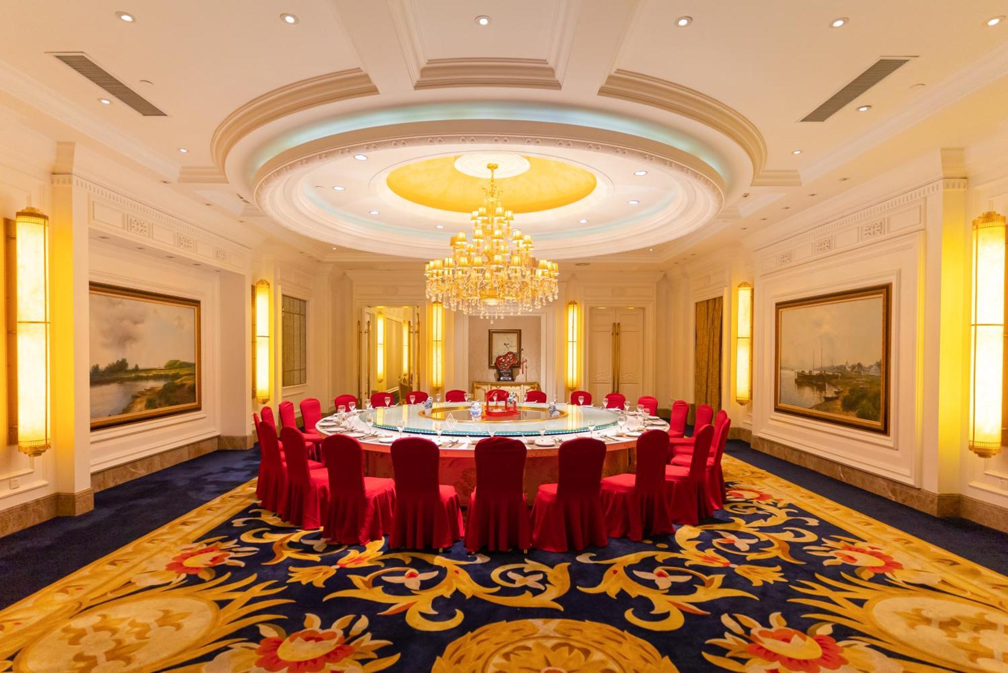 Ramada Plaza Optics Valley Hotel Wuhan Extérieur photo