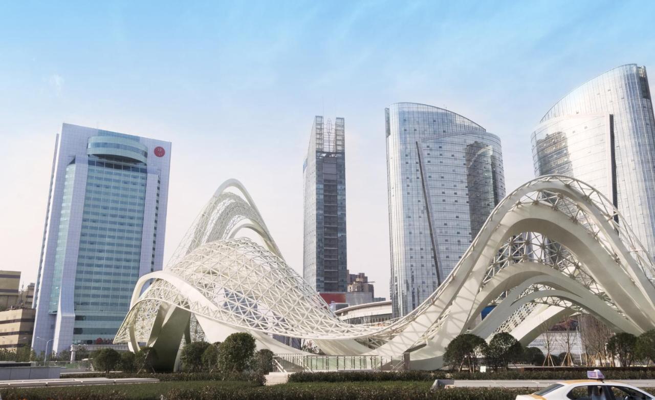 Ramada Plaza Optics Valley Hotel Wuhan Extérieur photo
